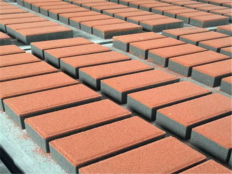 廠內(nèi)環(huán)境